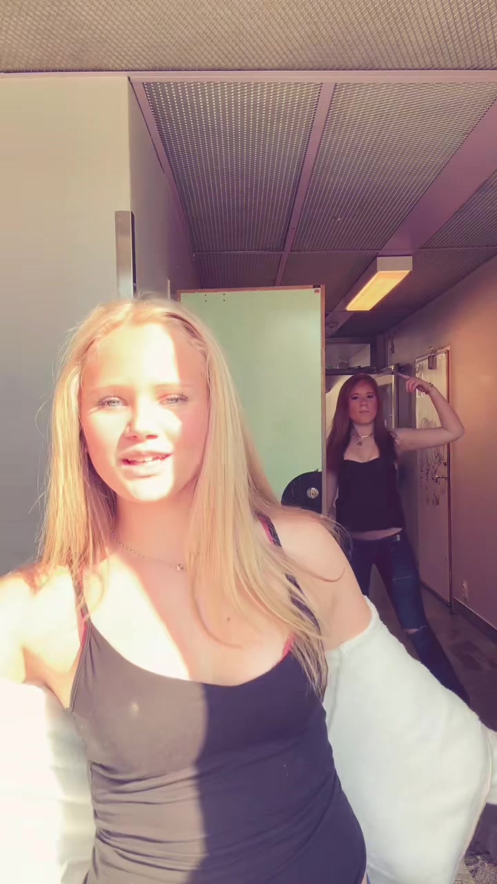 @hej 🙂🙂