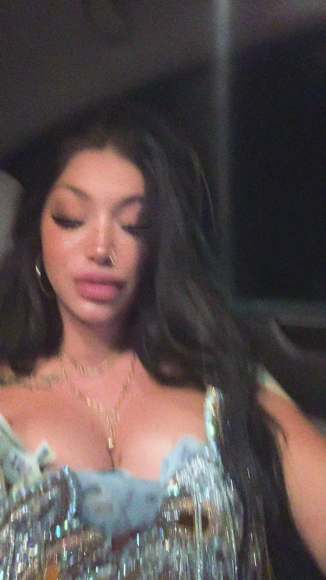 @veronicazuzuuu