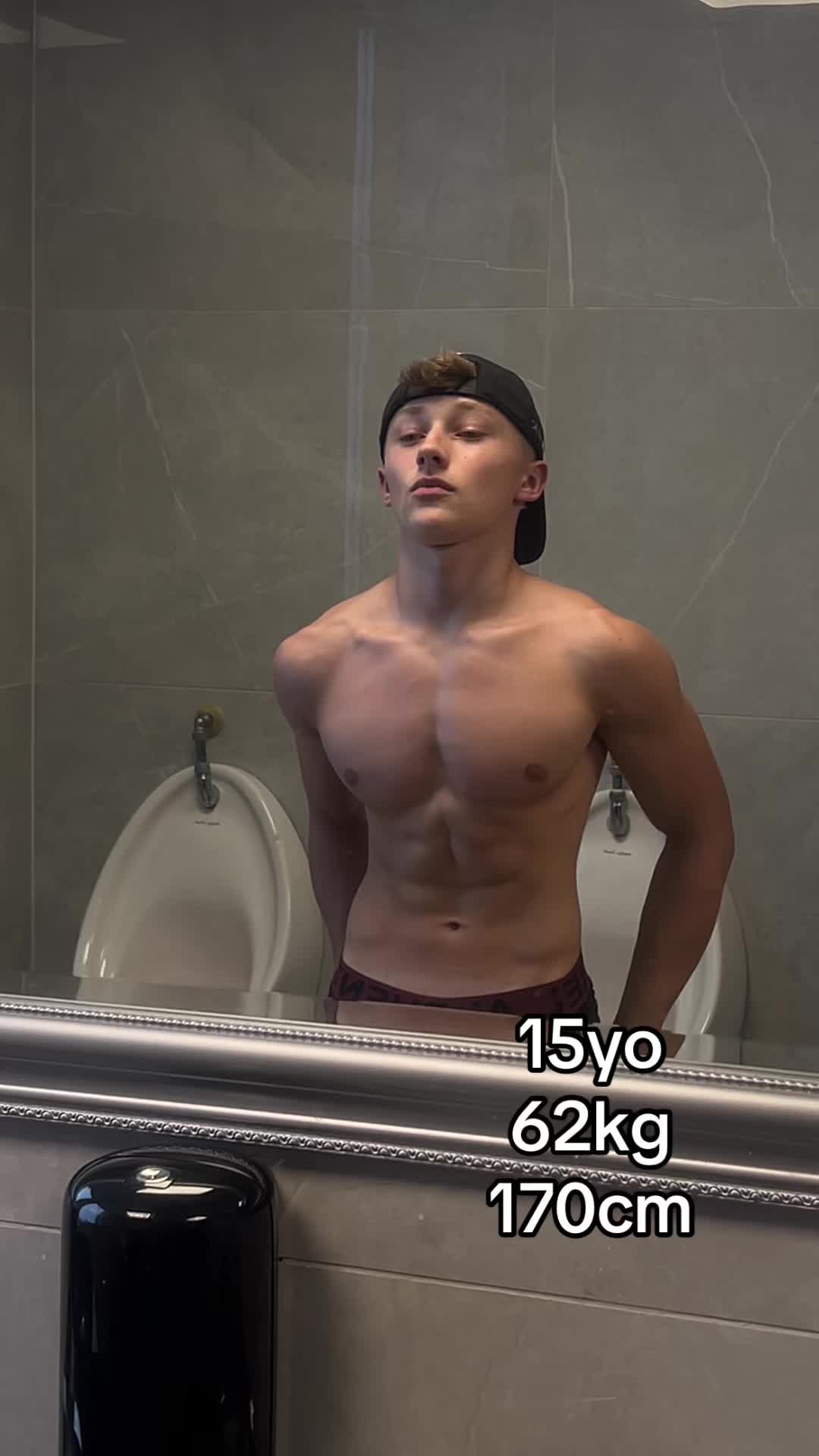 @maciekwypo