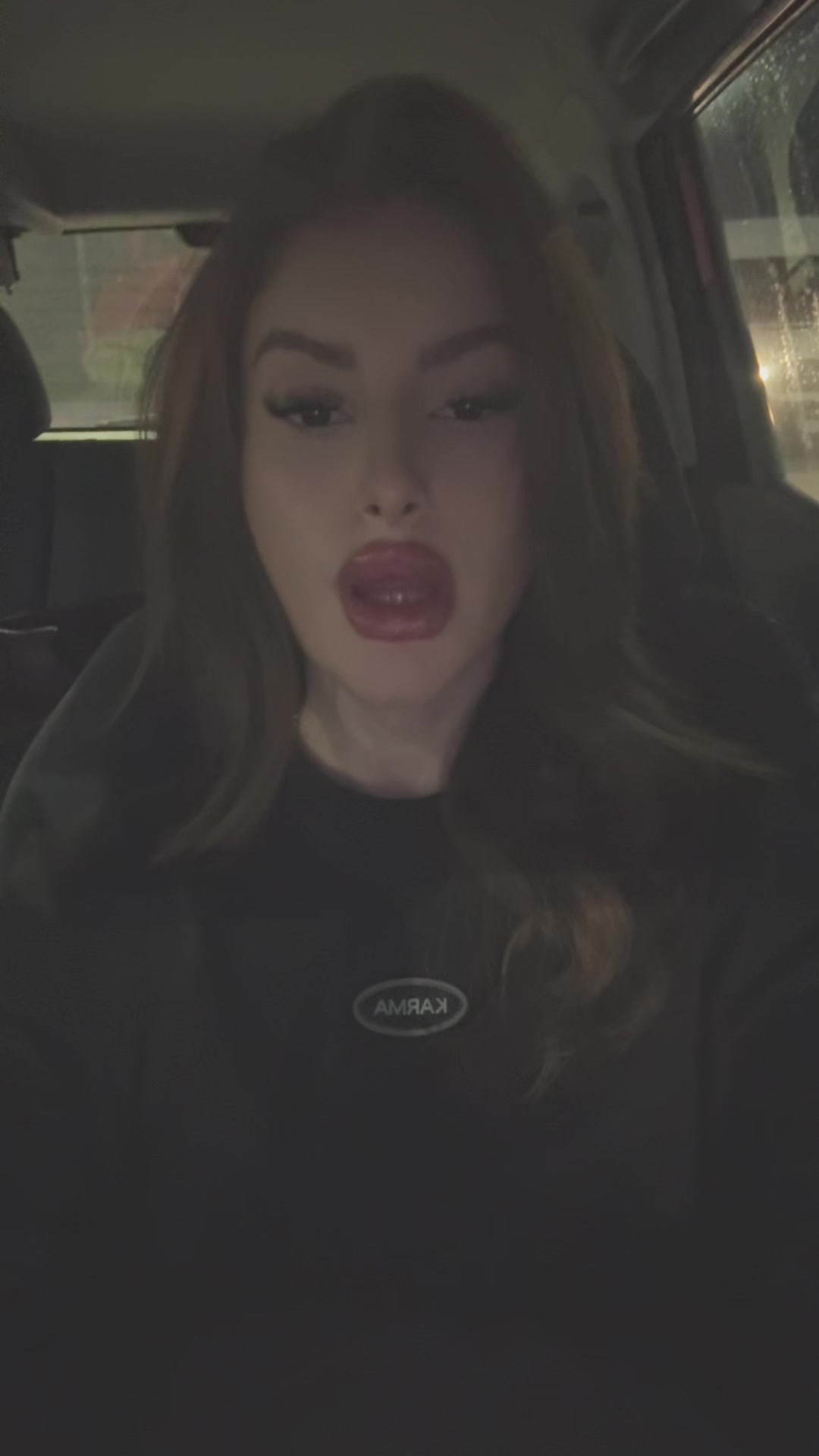 @Anna Mariya