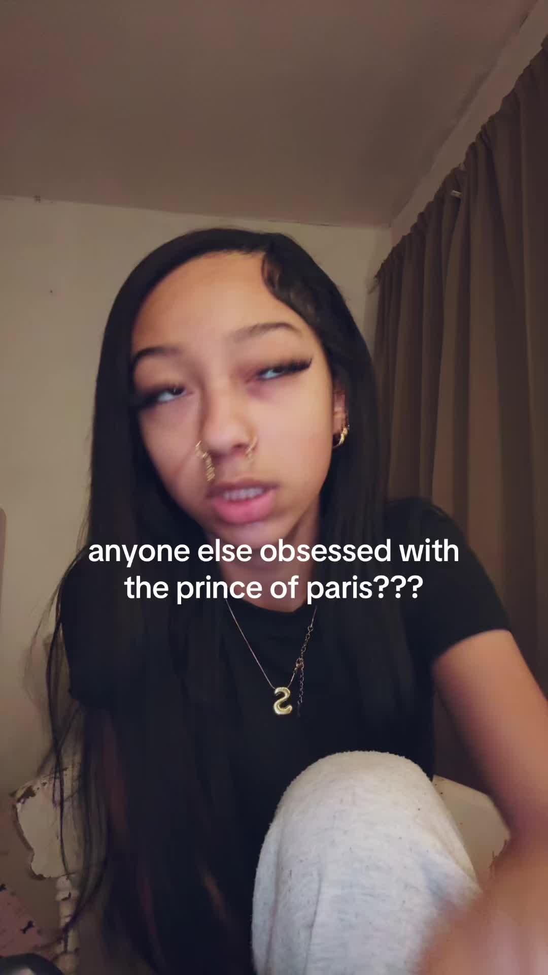 @sofia🐐’.
