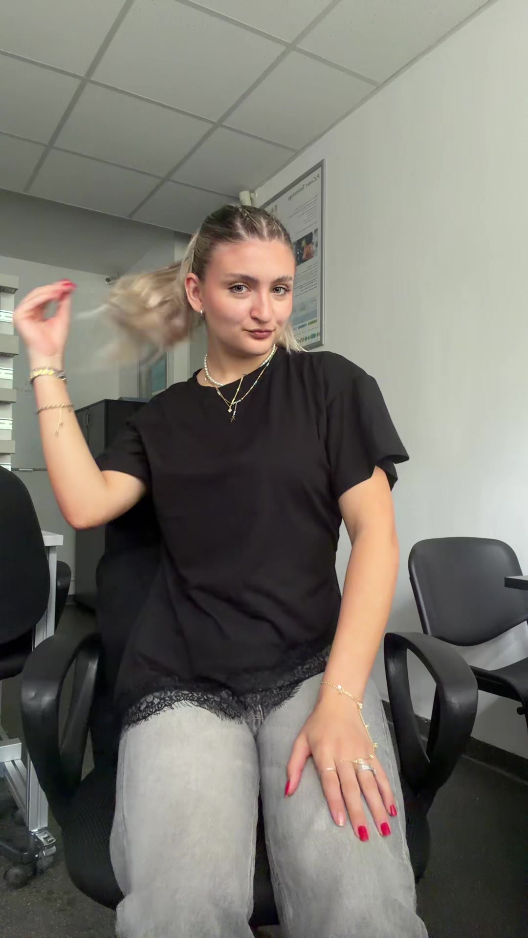 @Ralucaaa99