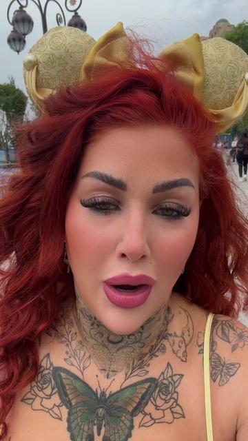 @Roxie J Mua
