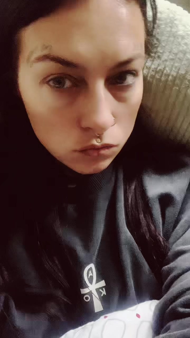 @Scherbentänzerin