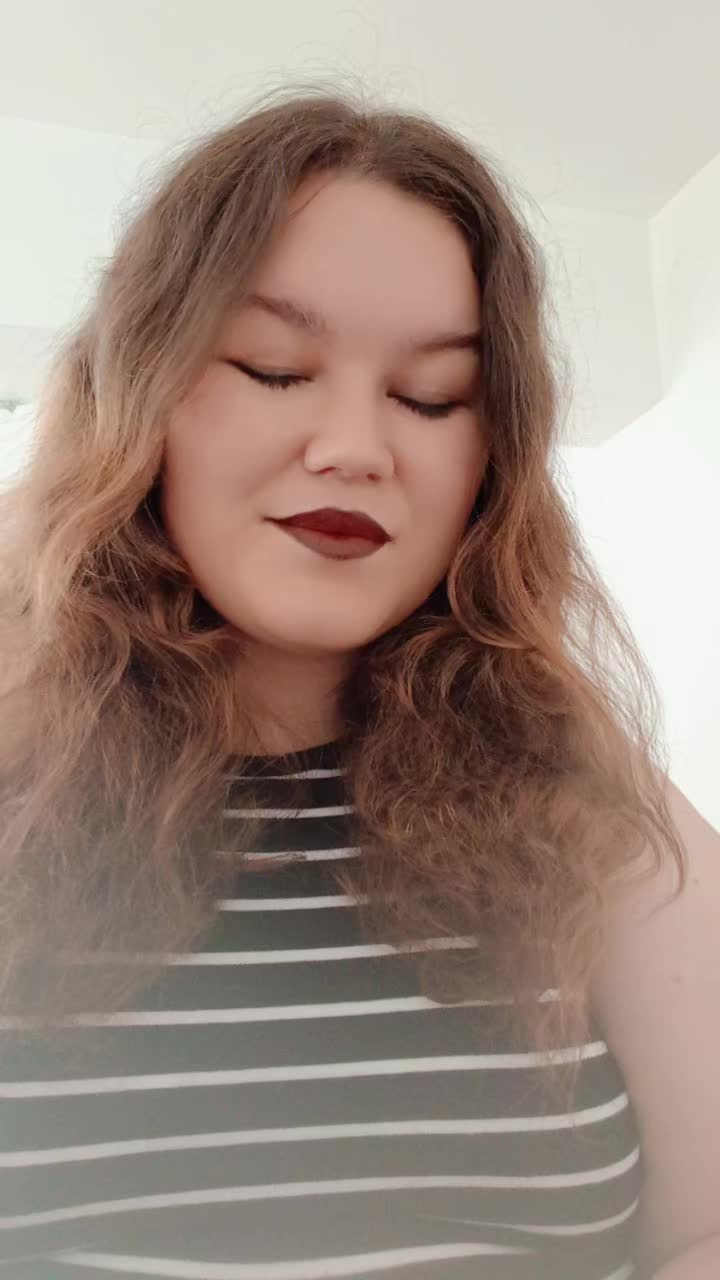 @Laura-Daniela❤️🥂