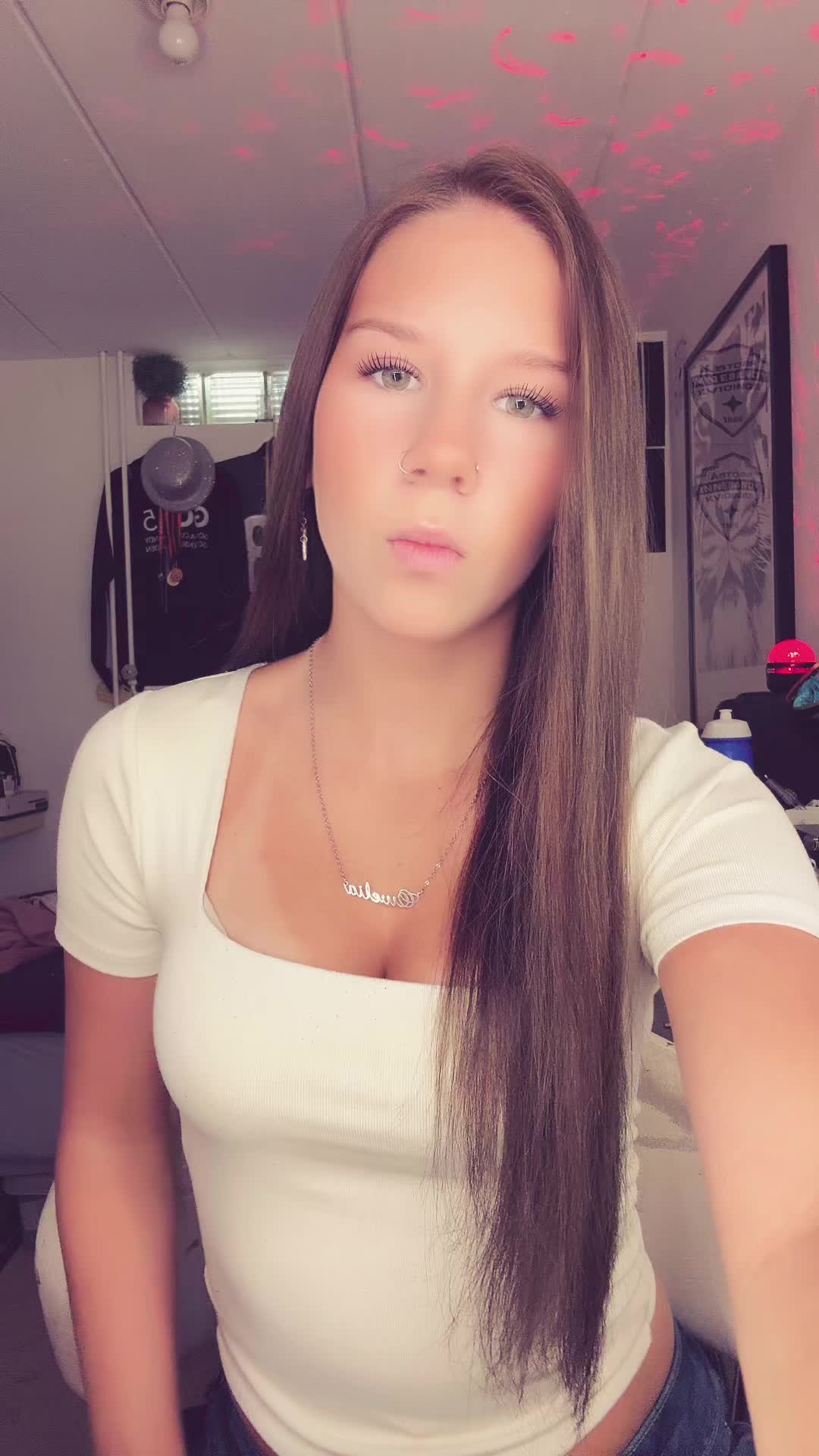 @𝒪𝓌ℯ𝓁𝒾𝒶 𝒢𝓇𝒶𝓃𝒶𝓉𝒽