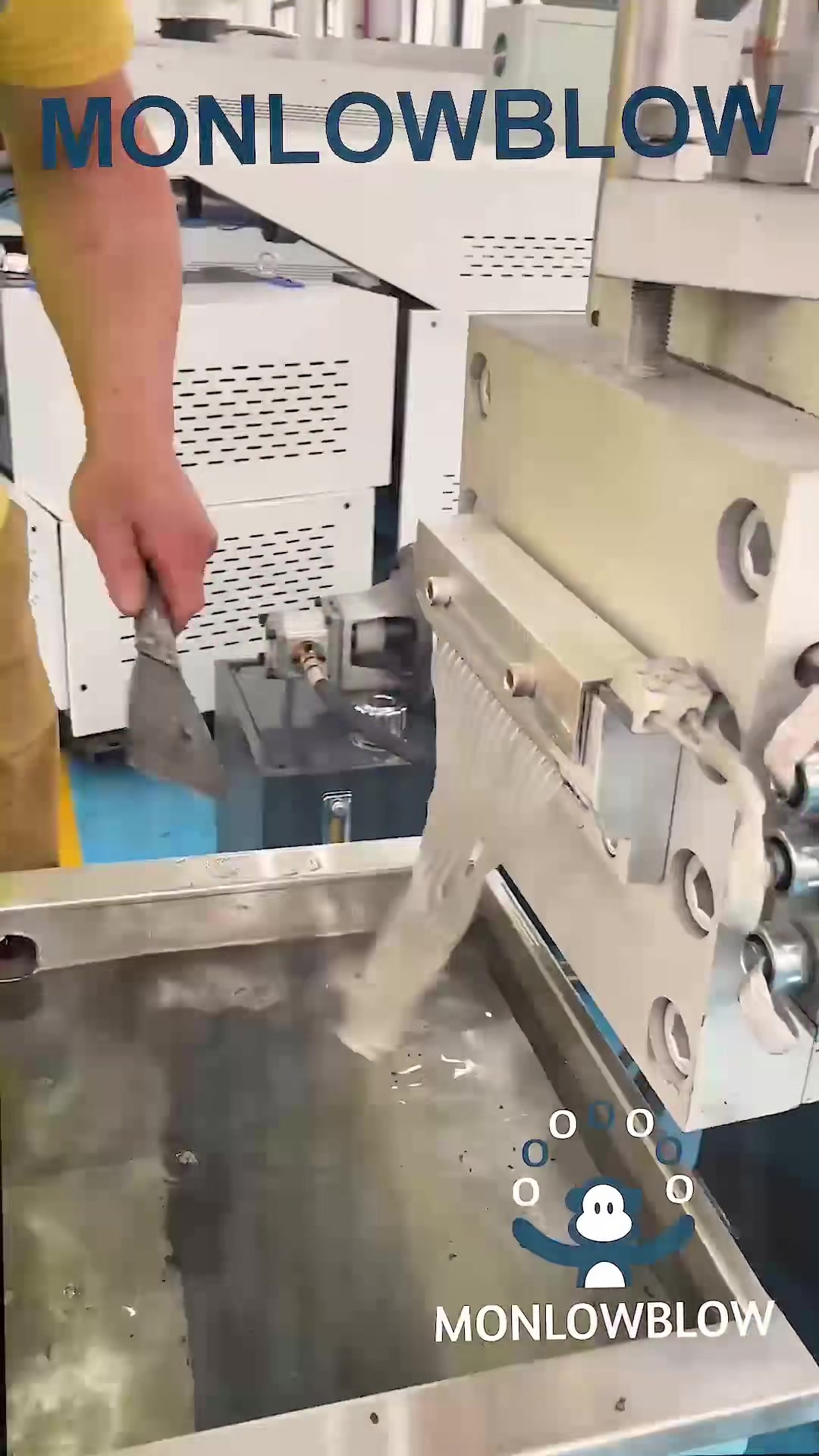 @monlowblow_plastic003
