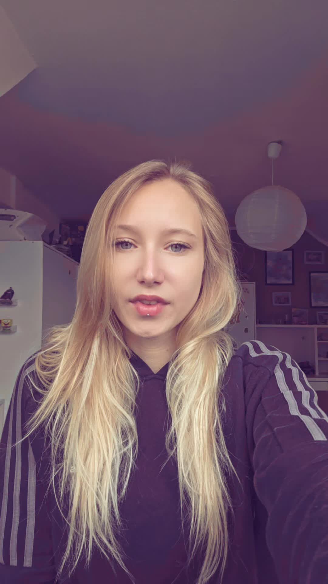 @Lisaxwgn