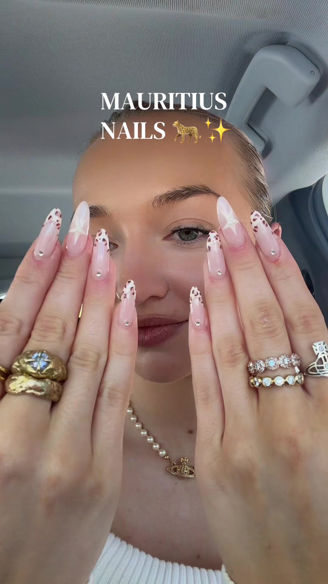 @sophiecairnsxx