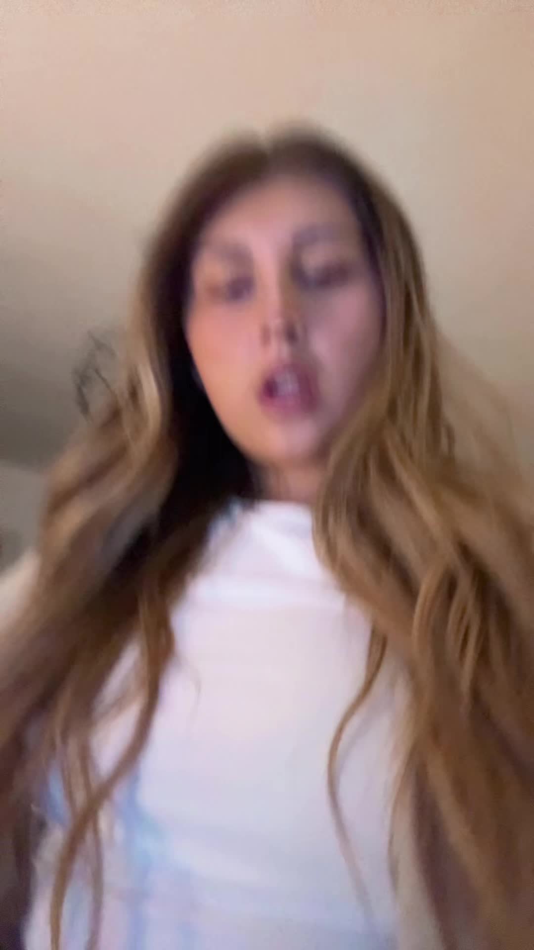 @stellafiddes