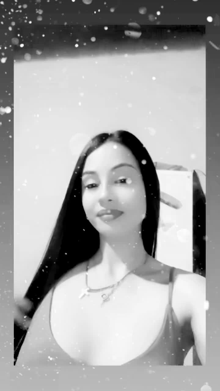 @𝐄𝐥𝐞𝐧𝐡𝐡_🖤