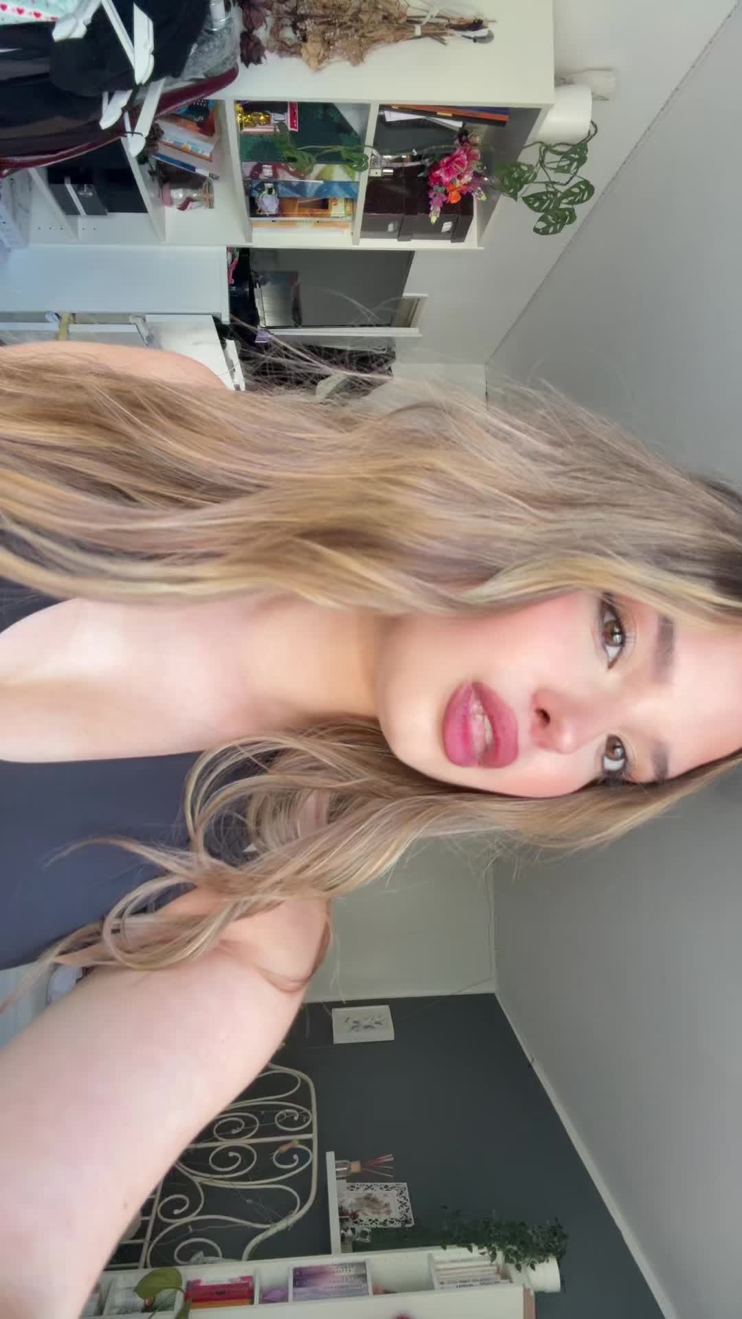 @marie