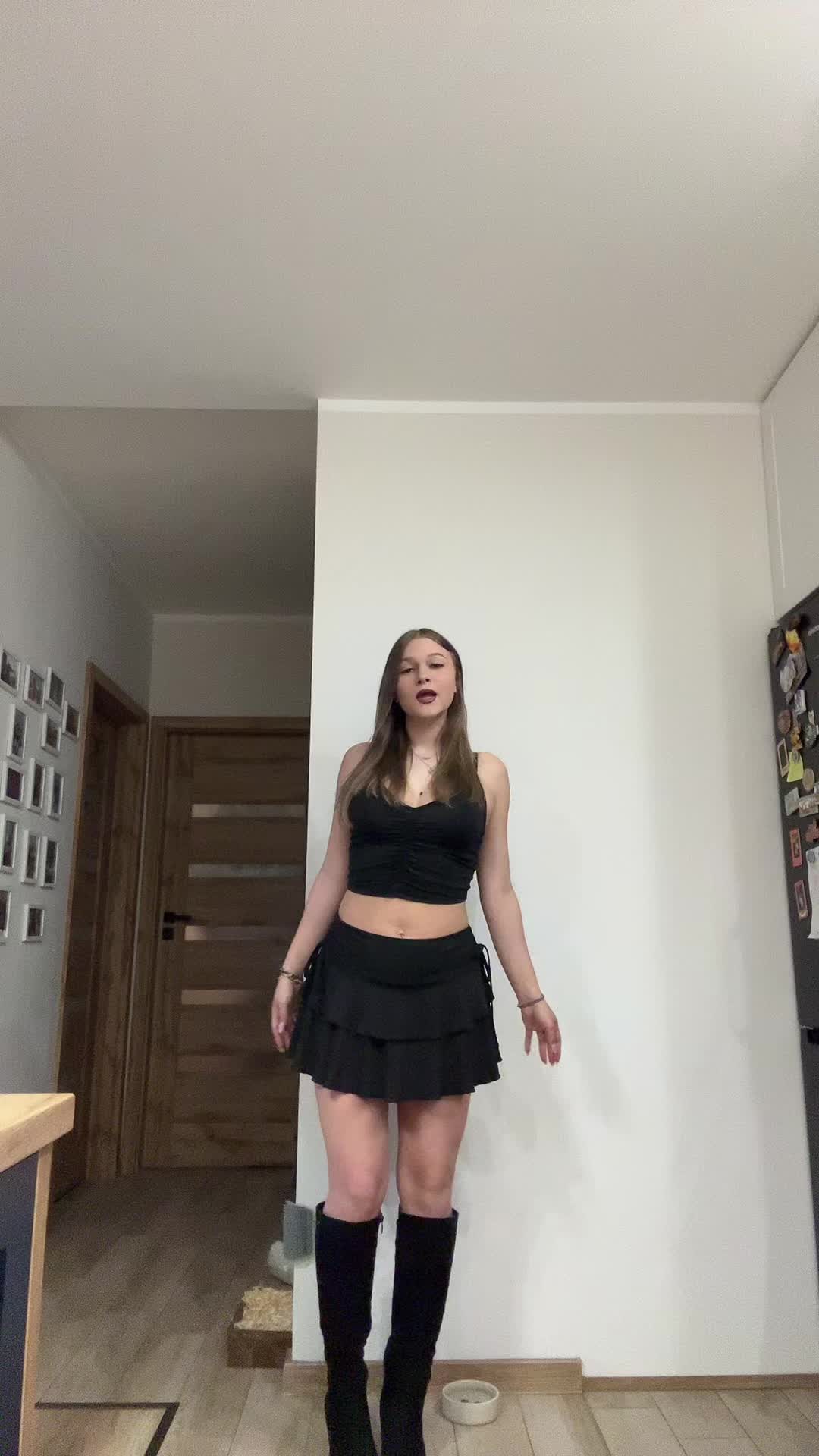 @AiluJ <3