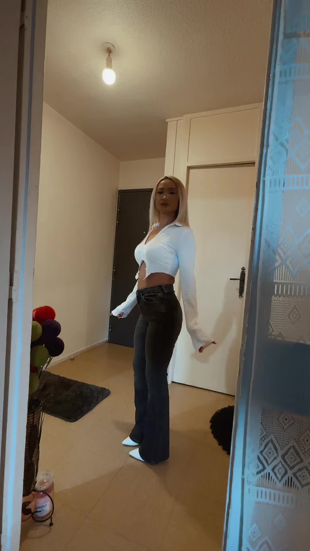 @_tayna12_