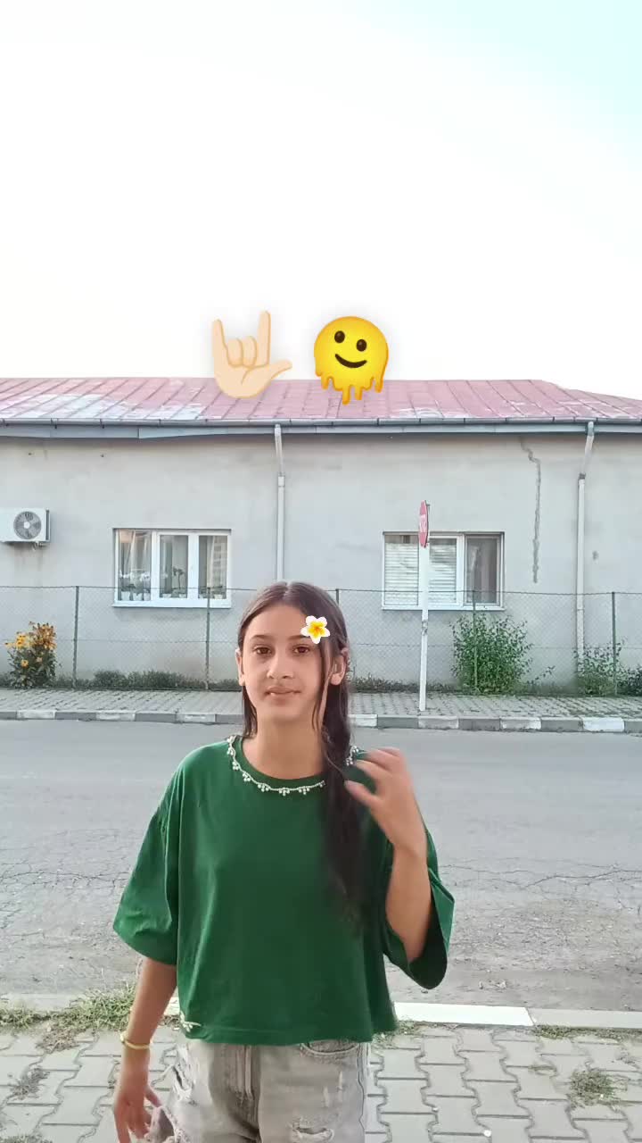 @Șefa ___mgk__67✌🏻🤟🏻