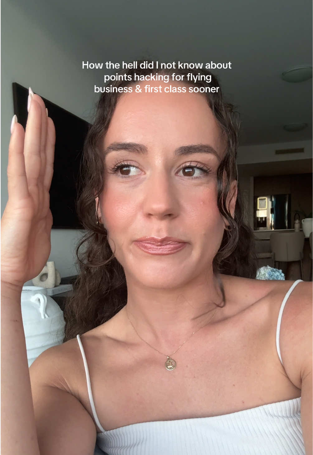 @Olivia | Points & Flight Hacks