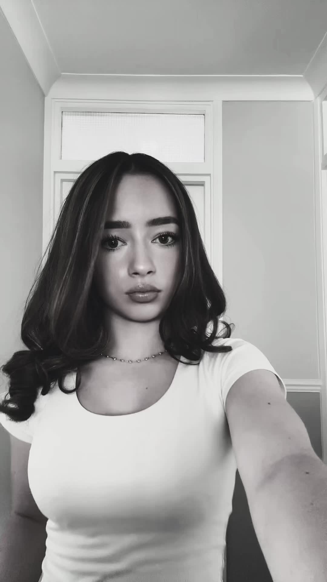 @Liv