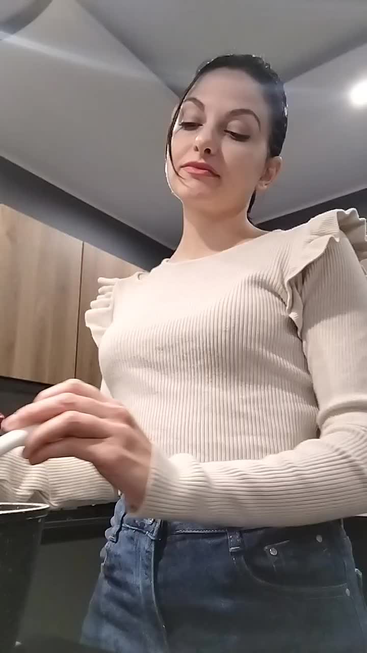 @Claudia Catalano