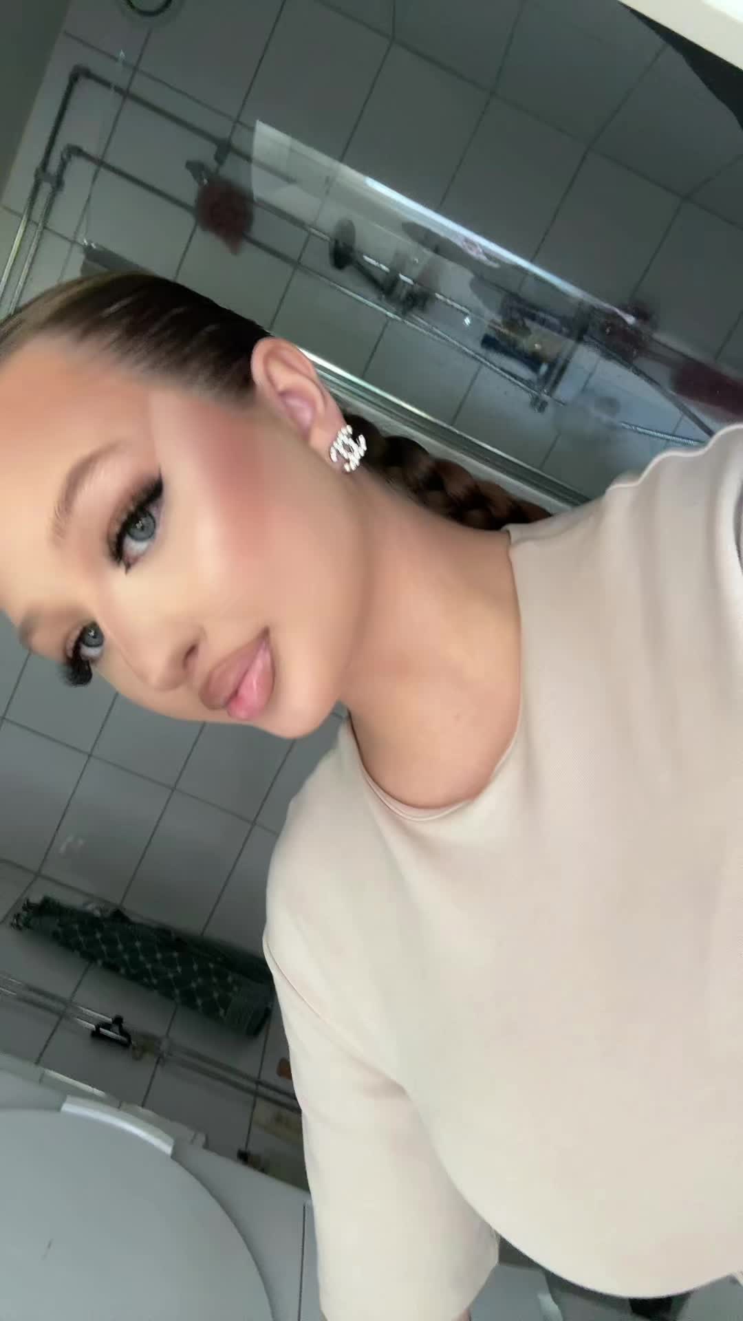 @eliciahj