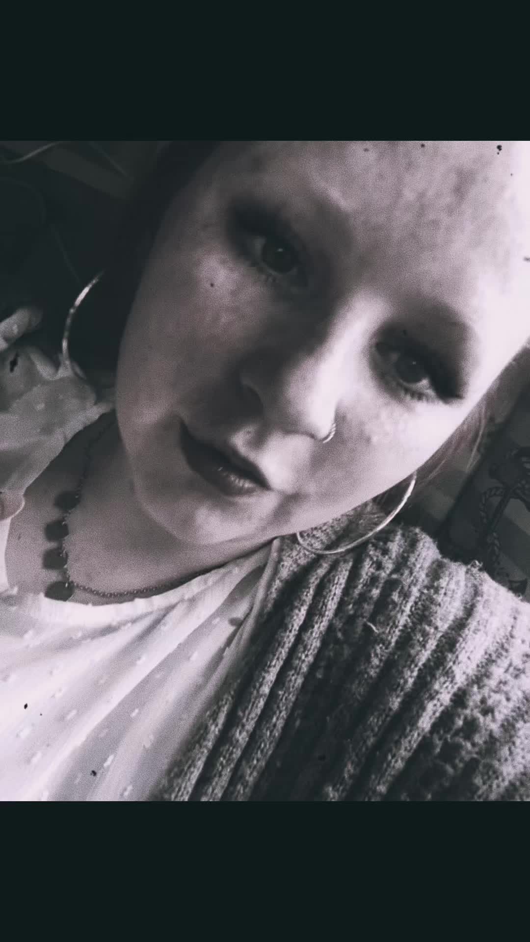 @𝕋𝕄💕