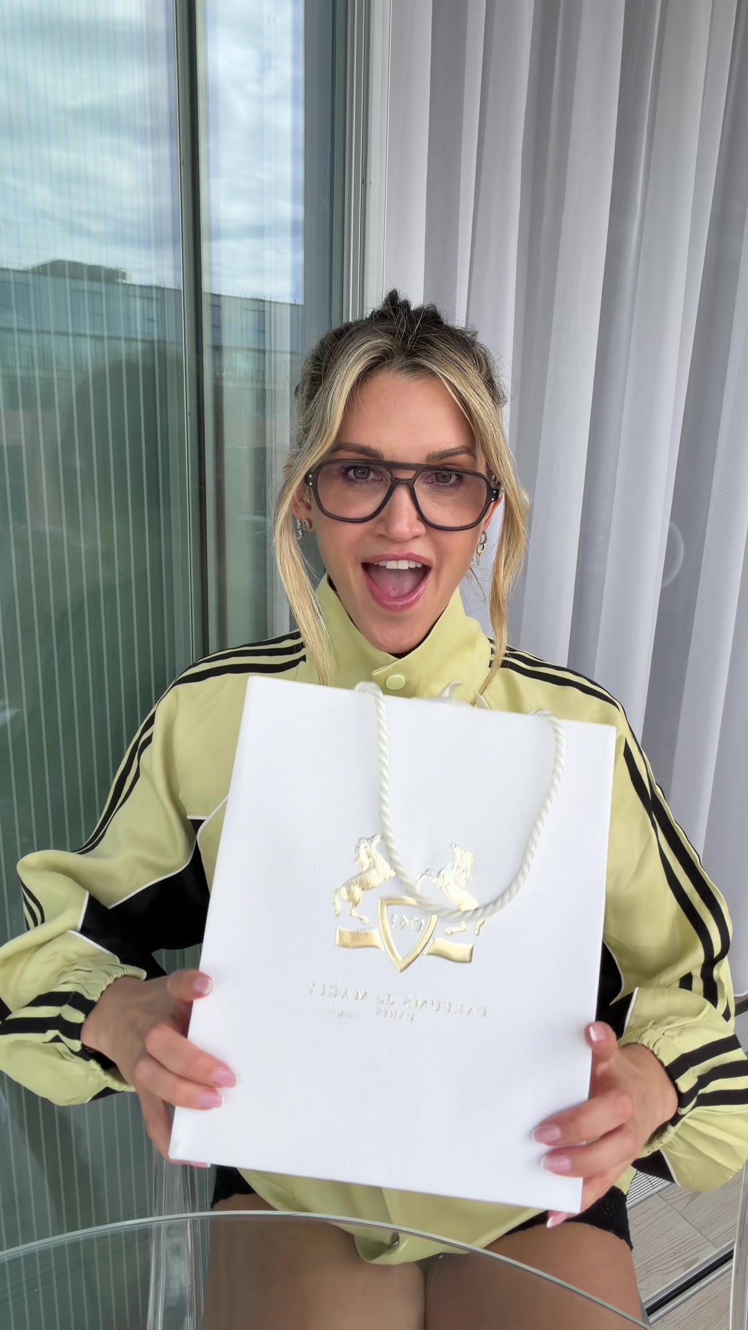 @Ashley Roberts