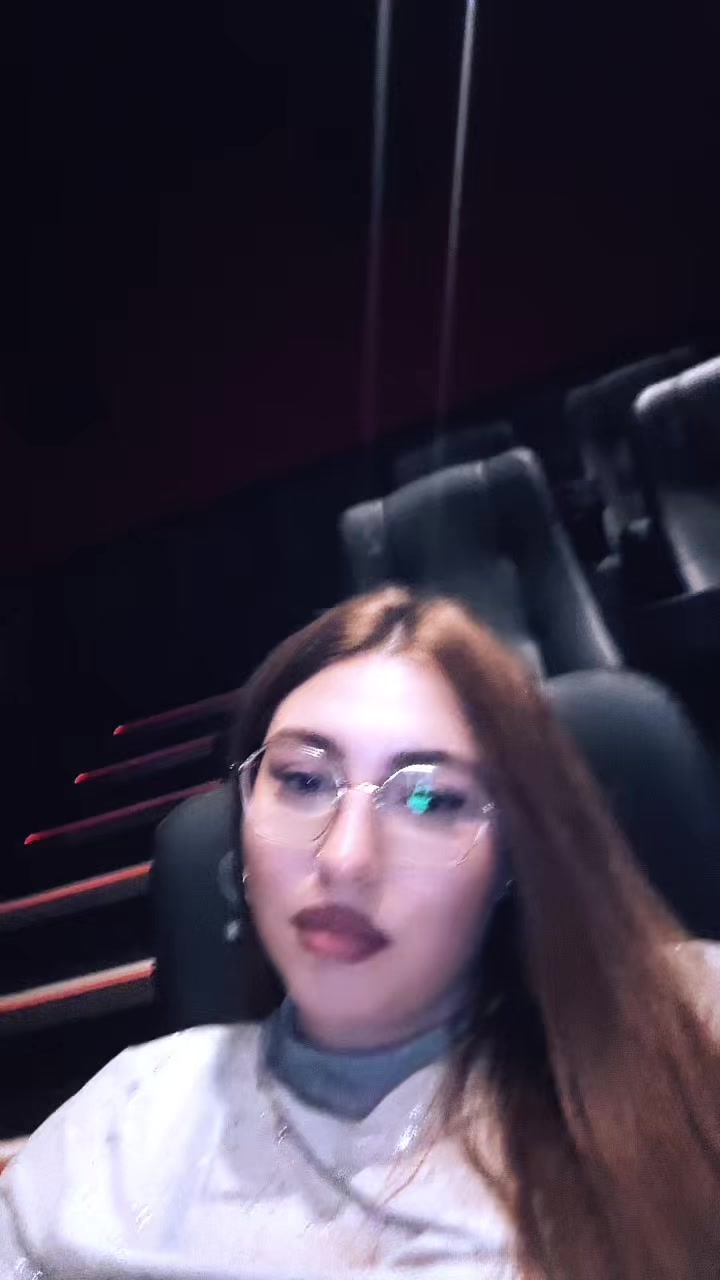 @Laura_23
