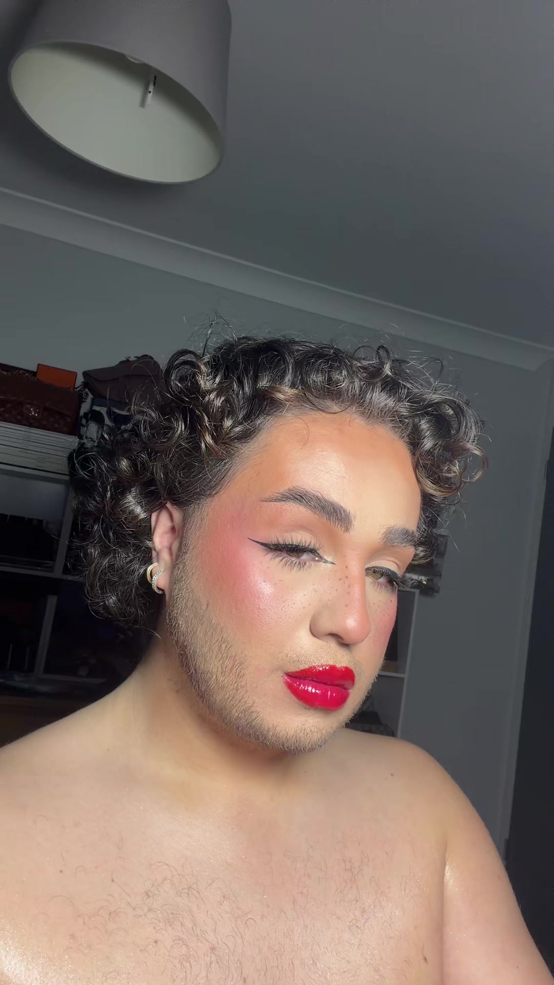 @Alexander James 🇨🇾🏳️&zwj;🌈🇬🇧