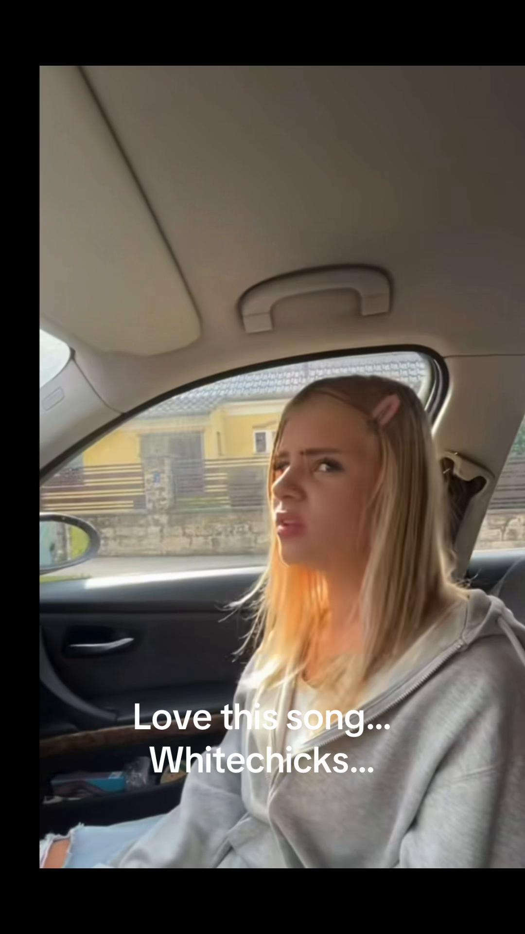 @StreamStash