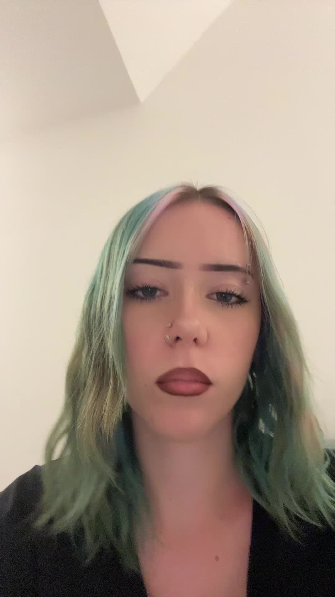 @𝓶𝓮𝓵𝓲®