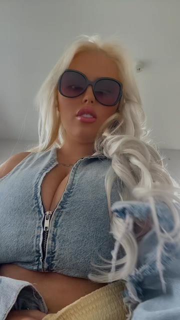 @Alicia22_xx