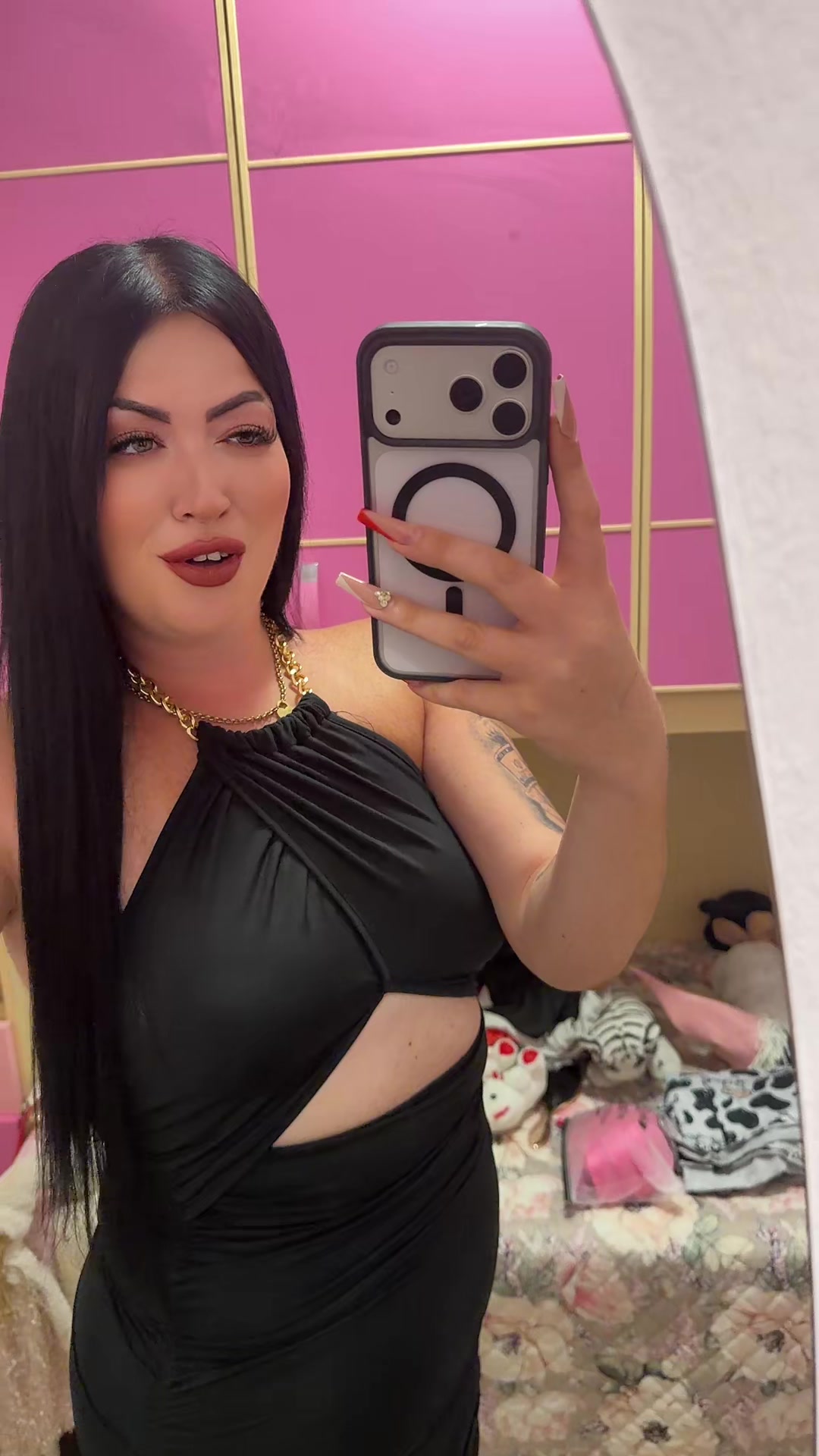 @L.B🎀🖤