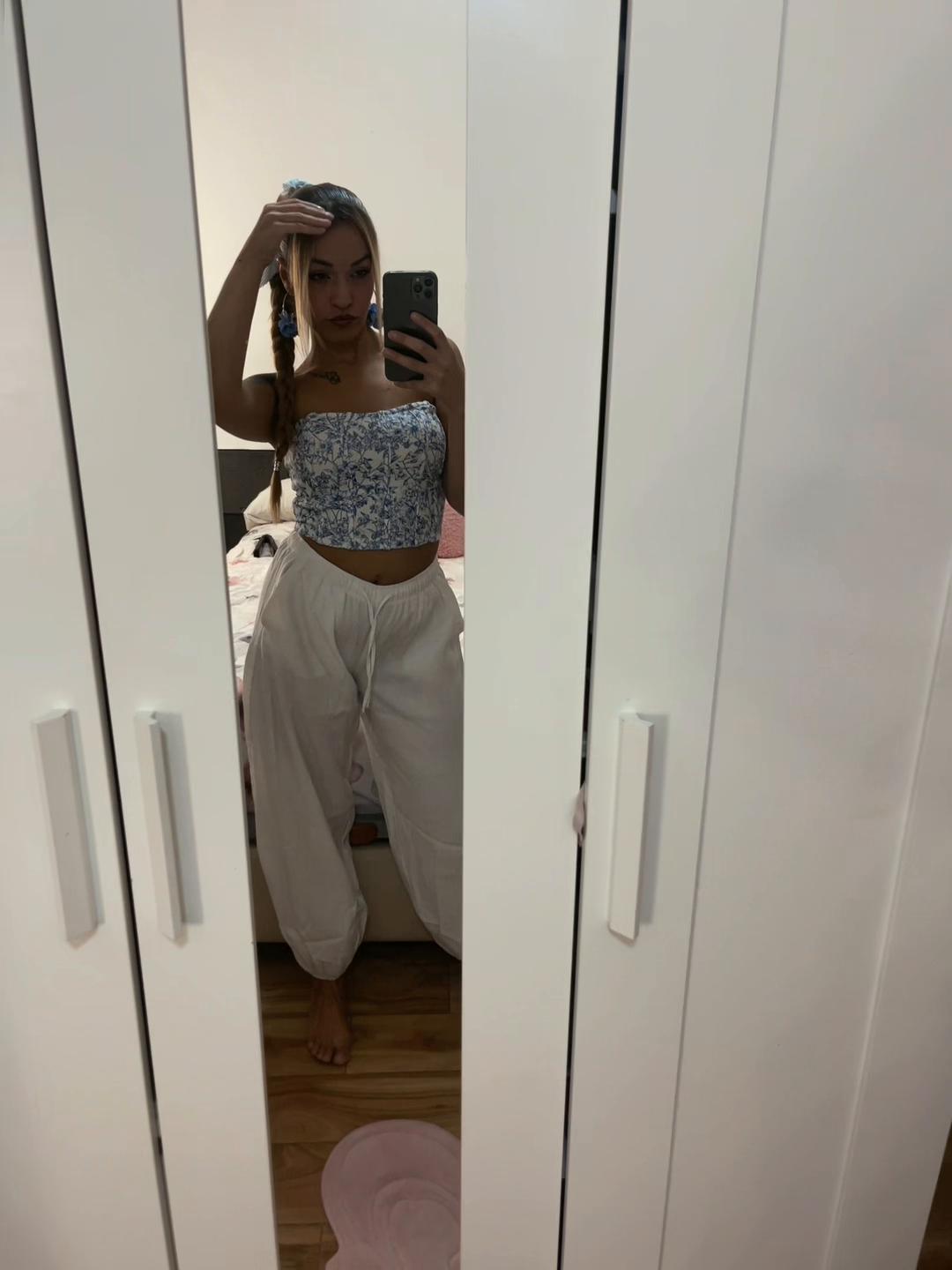 @elleenniittaa_