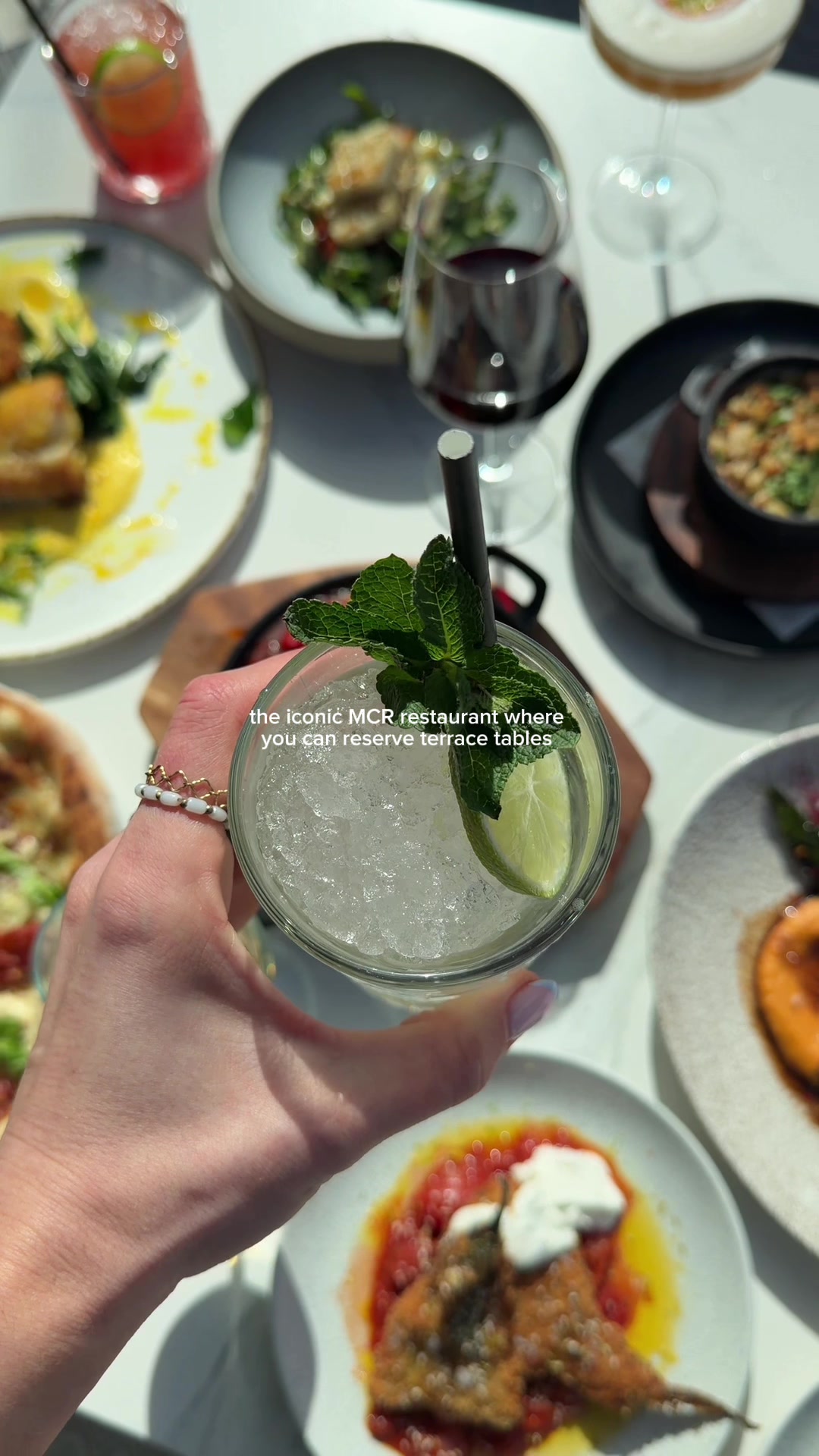 @AlbertsRestaurants