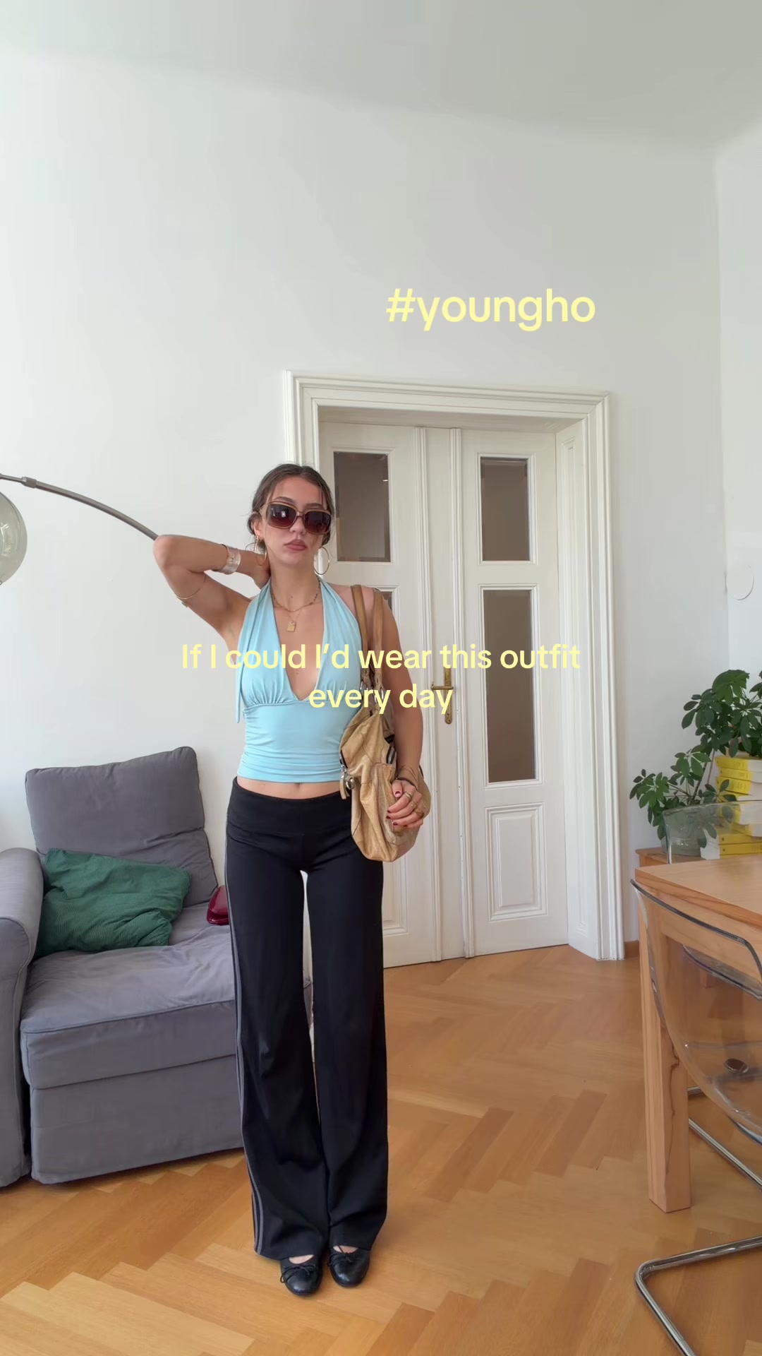 @Isabella