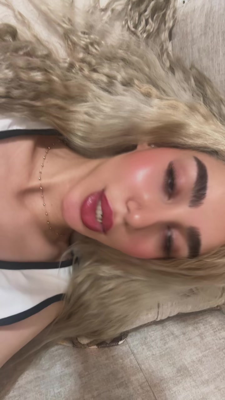 @saraakittyy