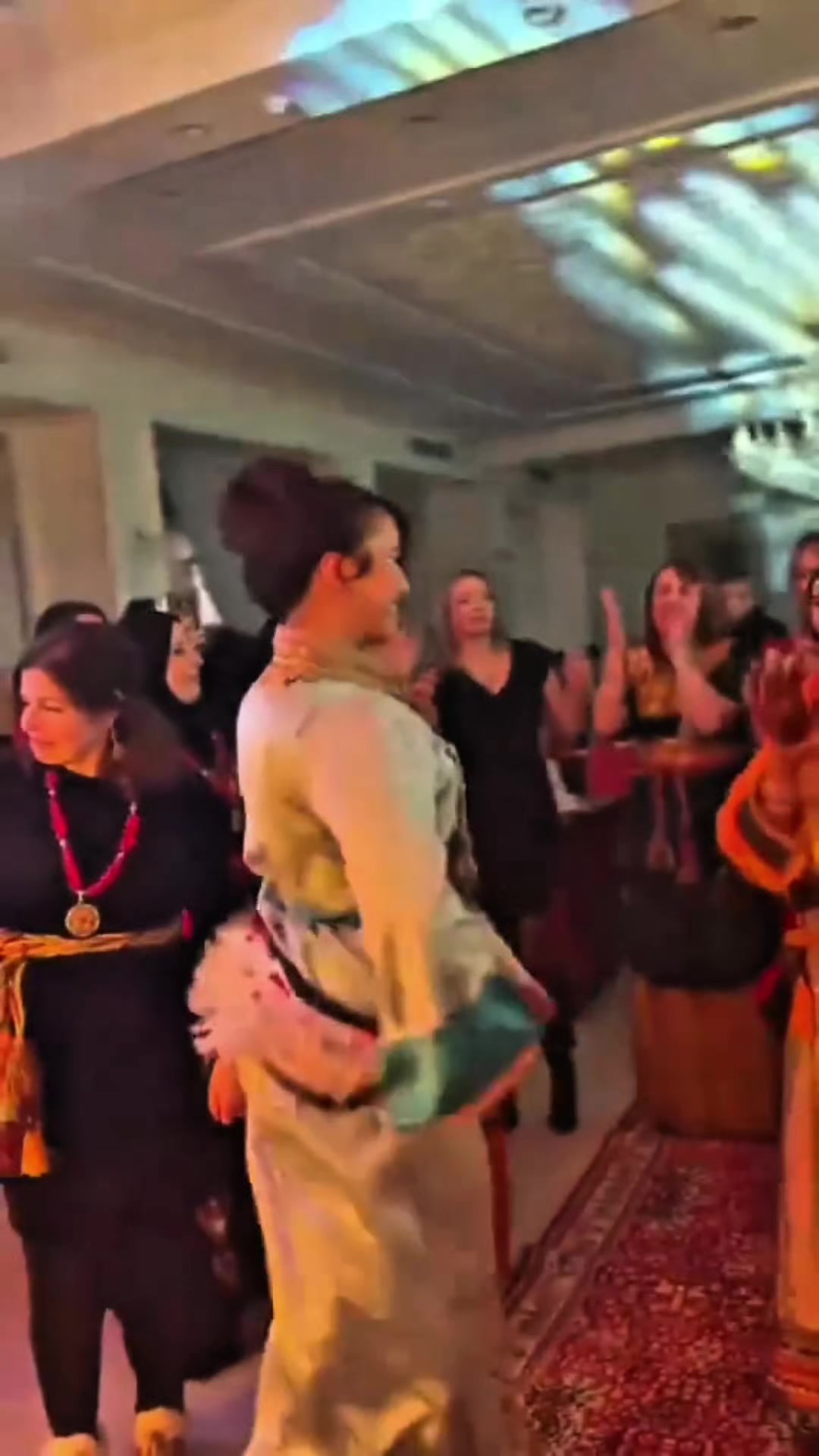 @𝐃𝐚𝐧𝐜𝐞 𝐤𝐚𝐛𝐲𝐥𝐞 💃🏻🪩