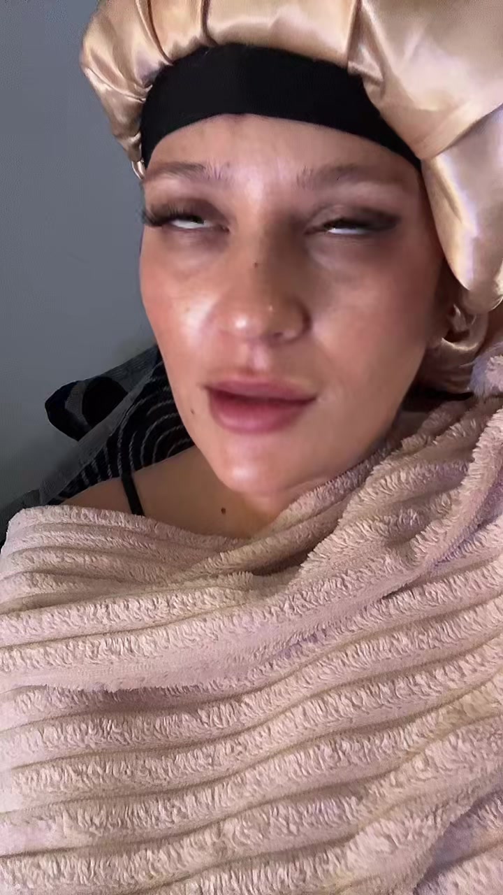 @Hilary💜🦋