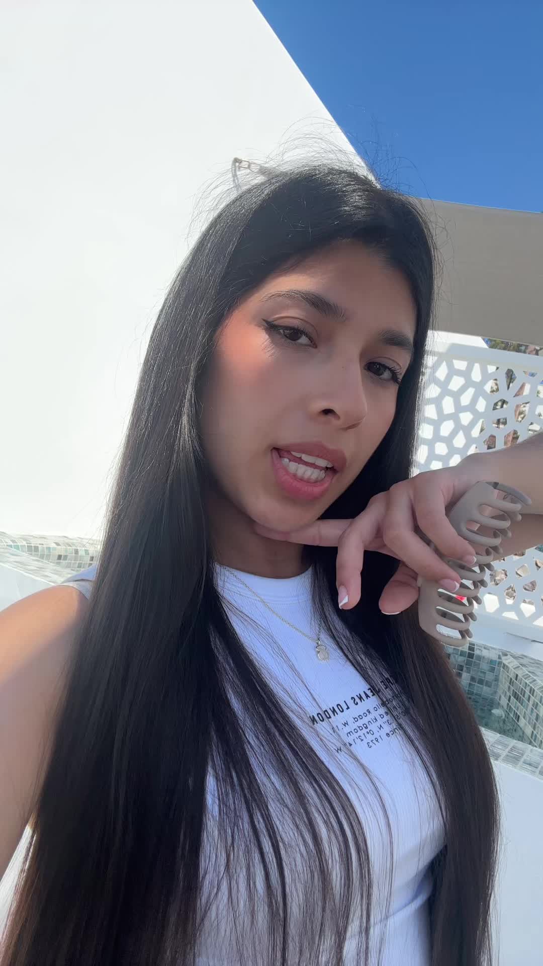 @Neerea