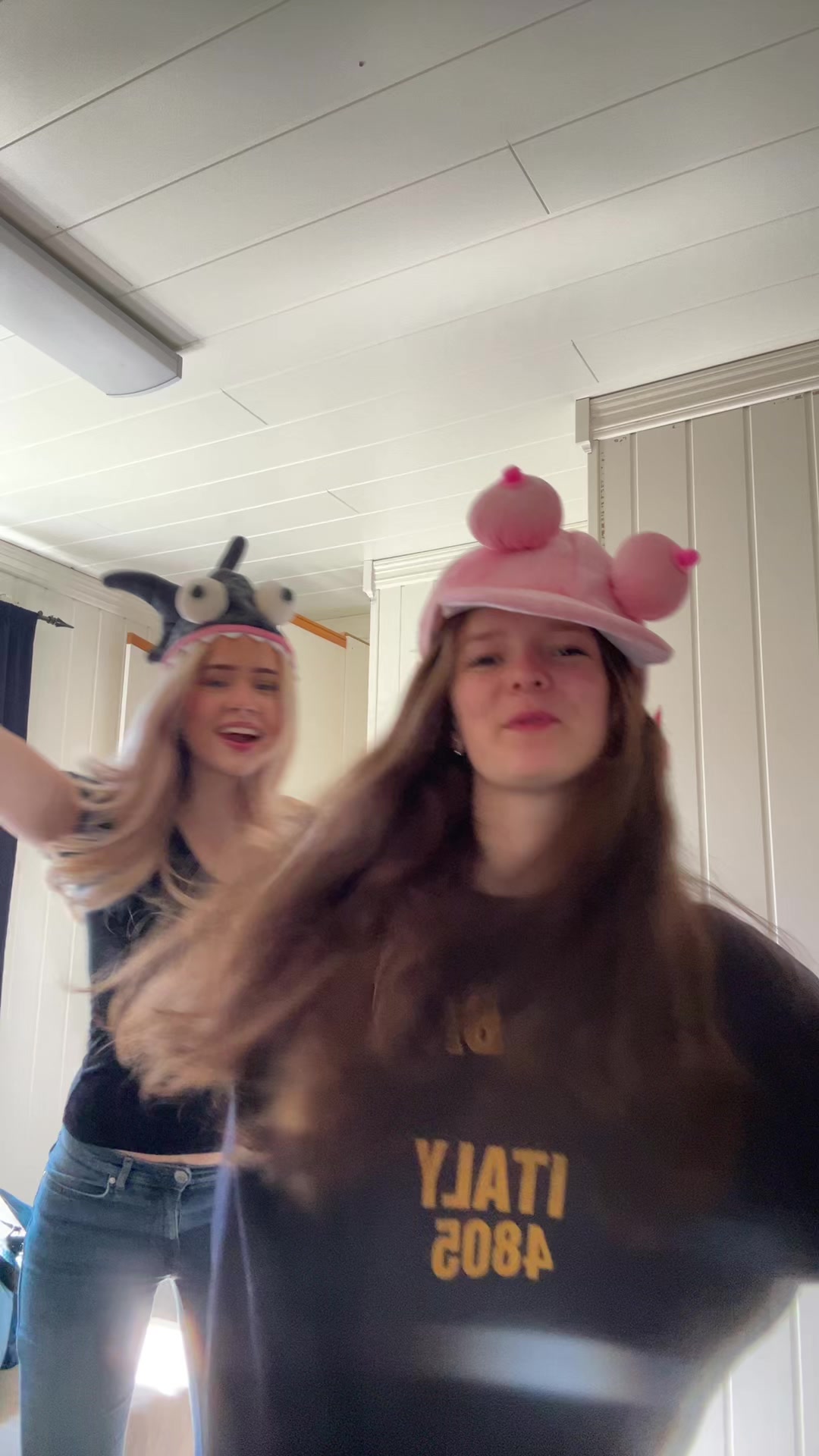 @✨𝓜𝓪𝓻𝓲𝓮𝓵𝓵✨