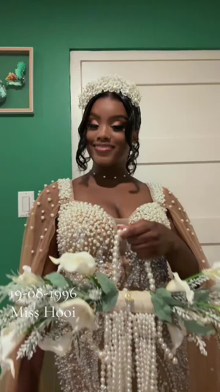 @Supharmy Hooi Isenia 🔐🧿💍🥂