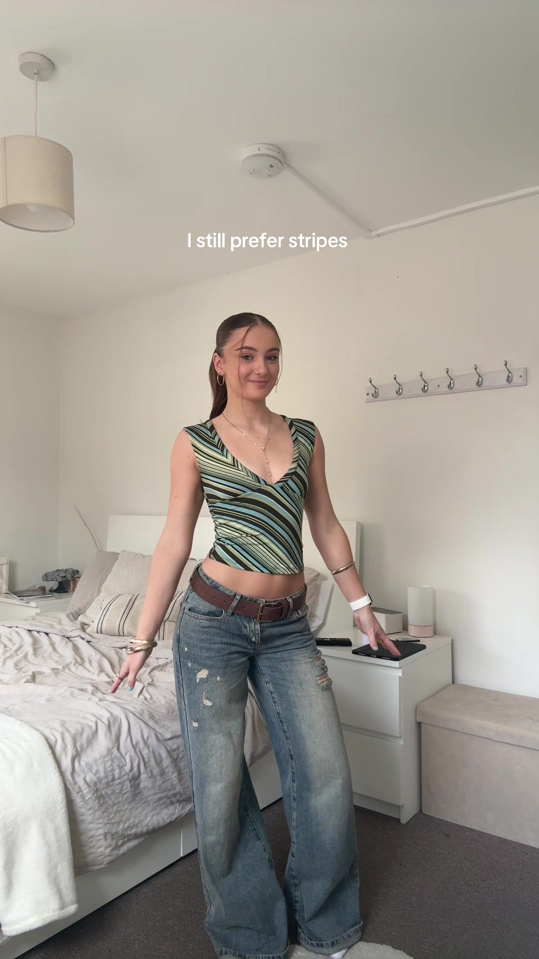 @Ella