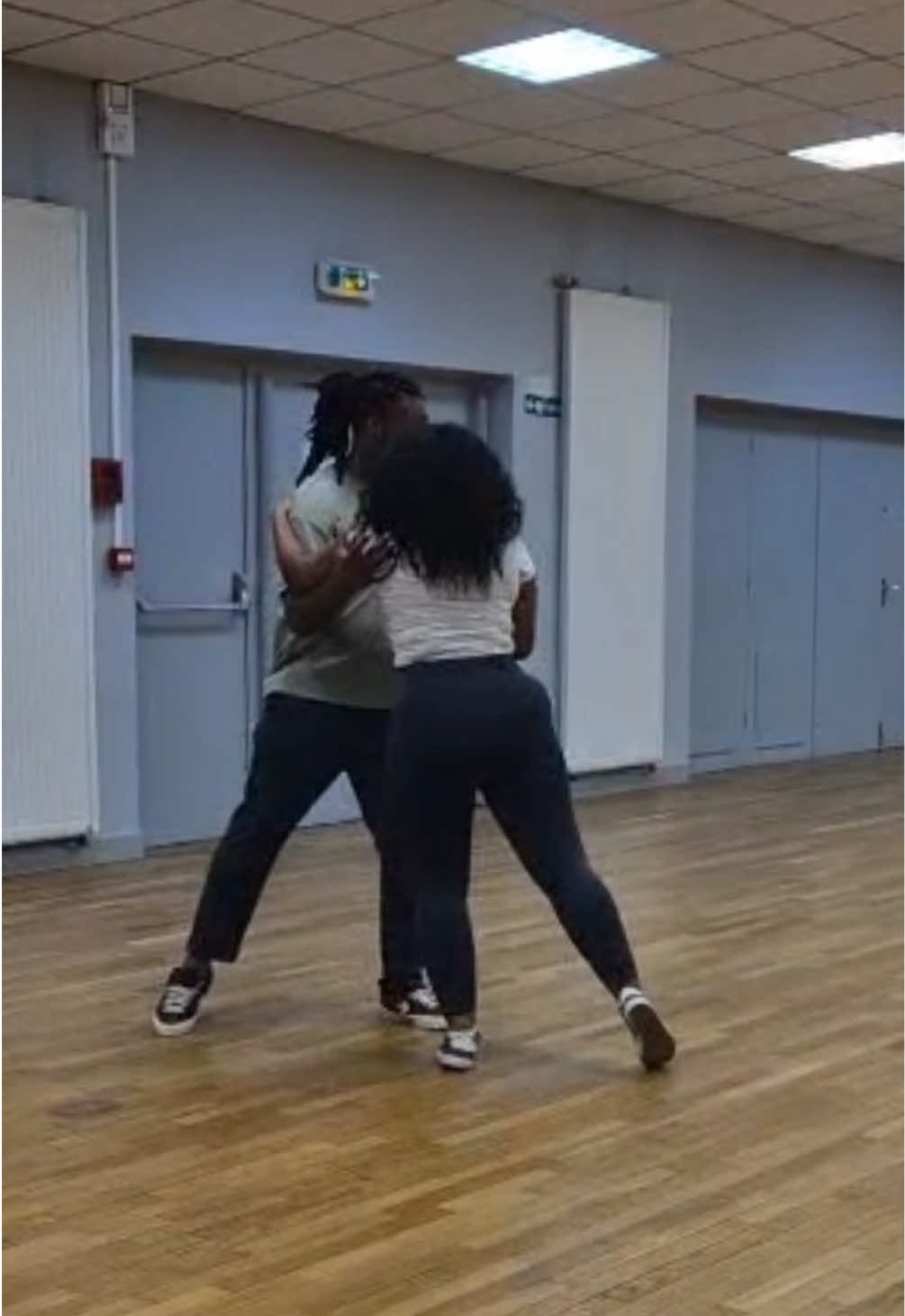 @Anne-So Kizomba 🇷🇪