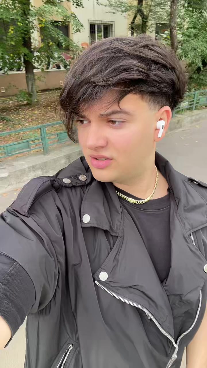 @ronniedaia