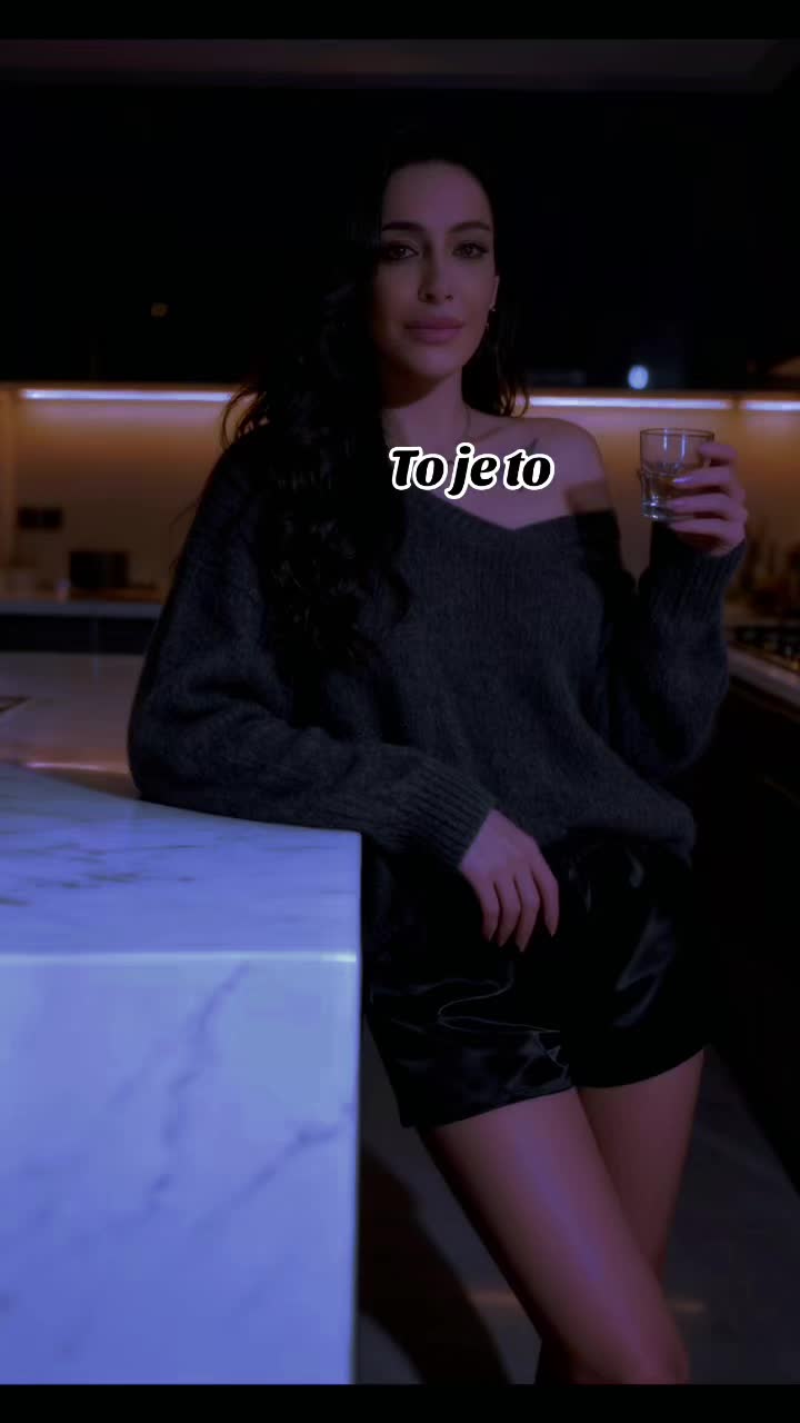@Kasandra🇨🇭🇷🇴