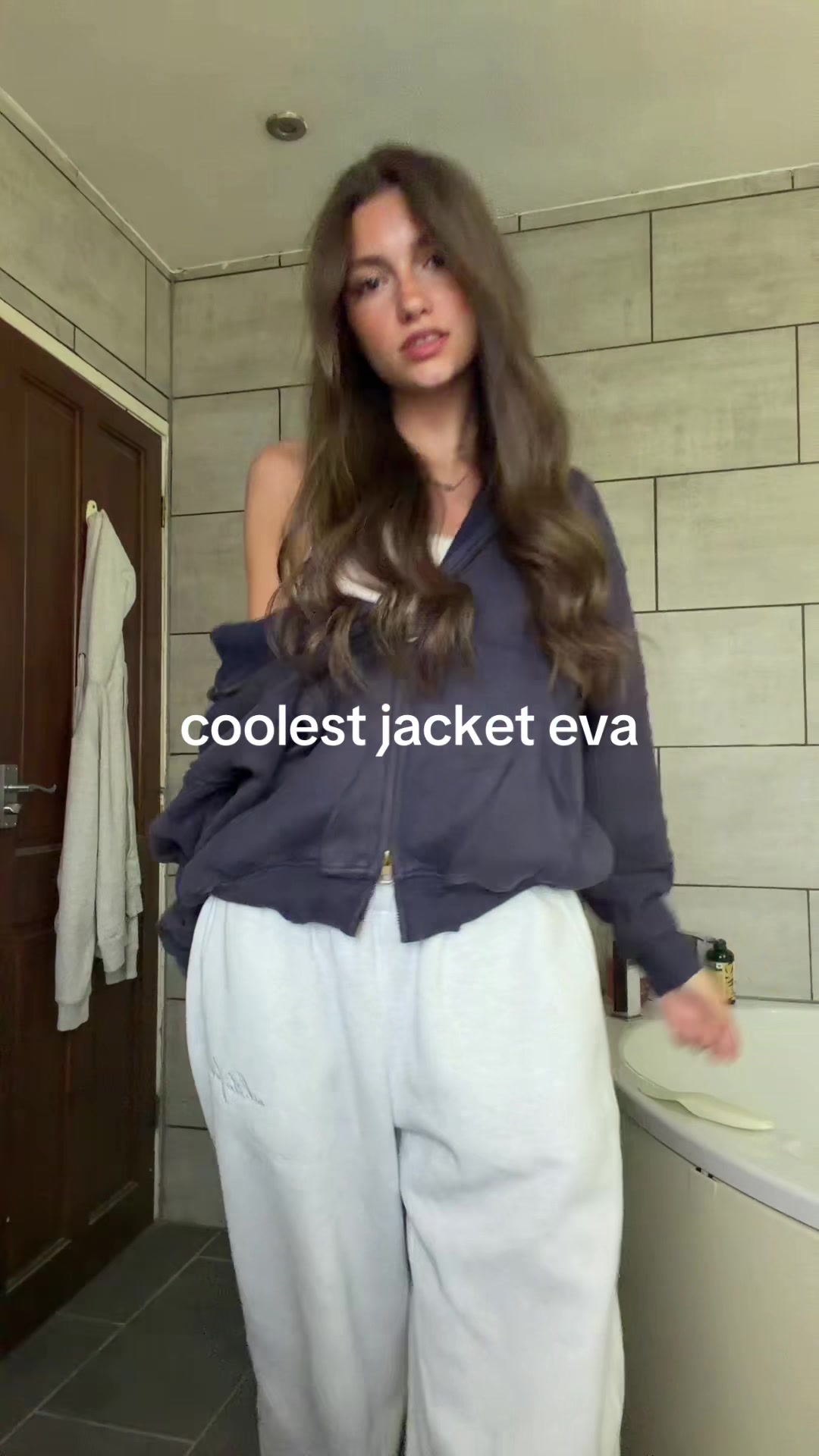 @notmariola