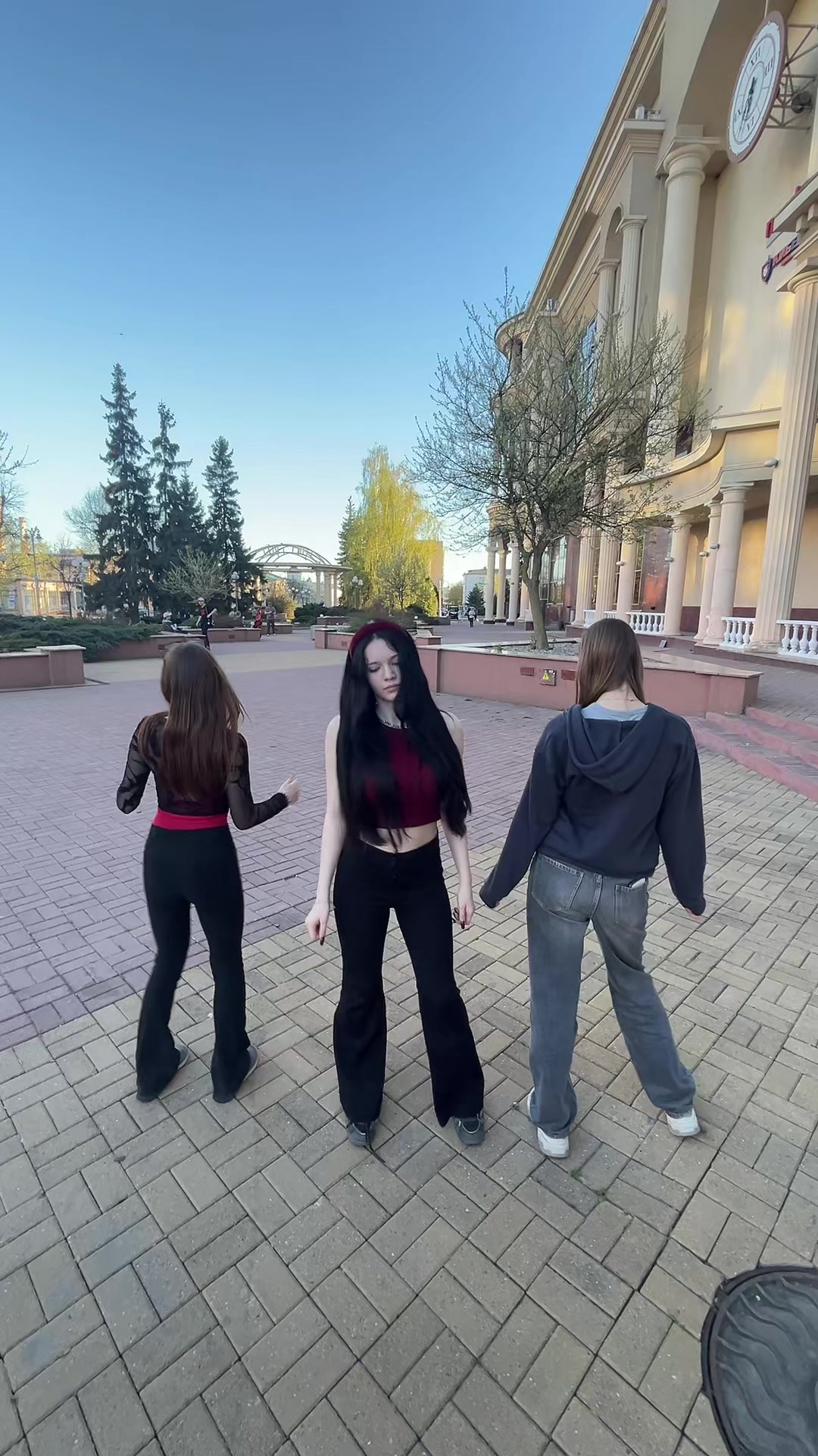 @dar.ia