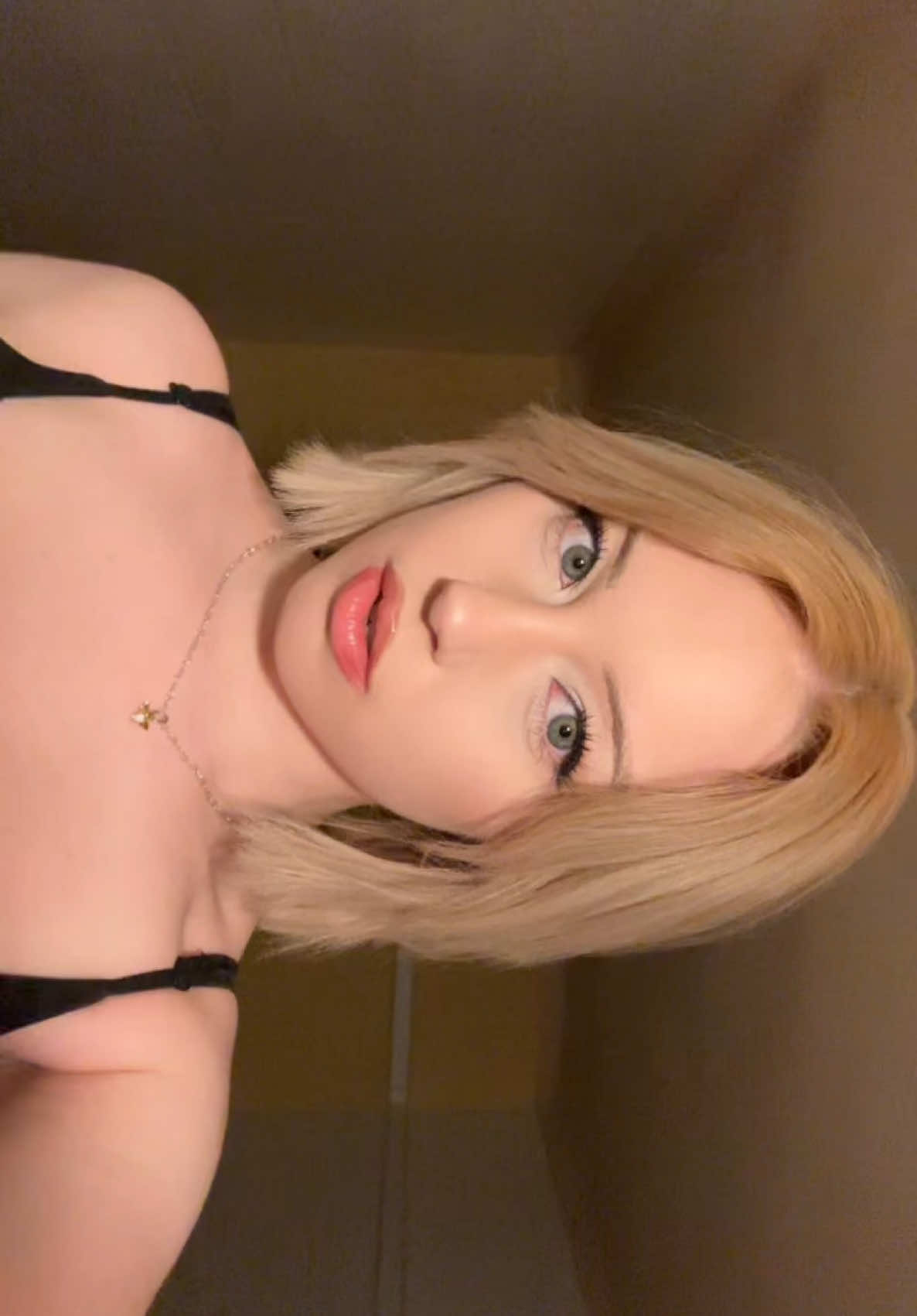 @Ana