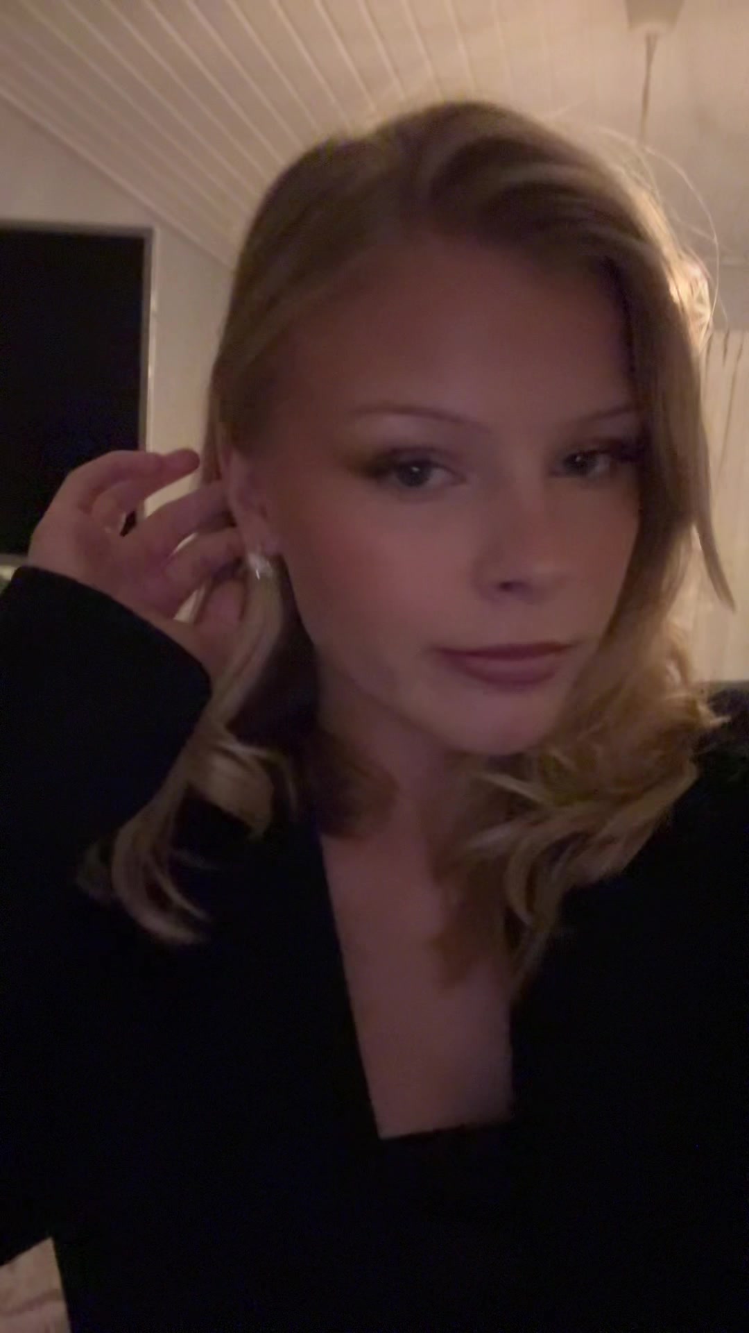 @Enya