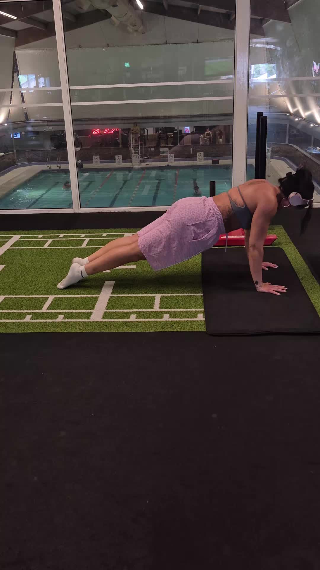 @K | Pole & Calisthenics ๐คธโ๏ธ