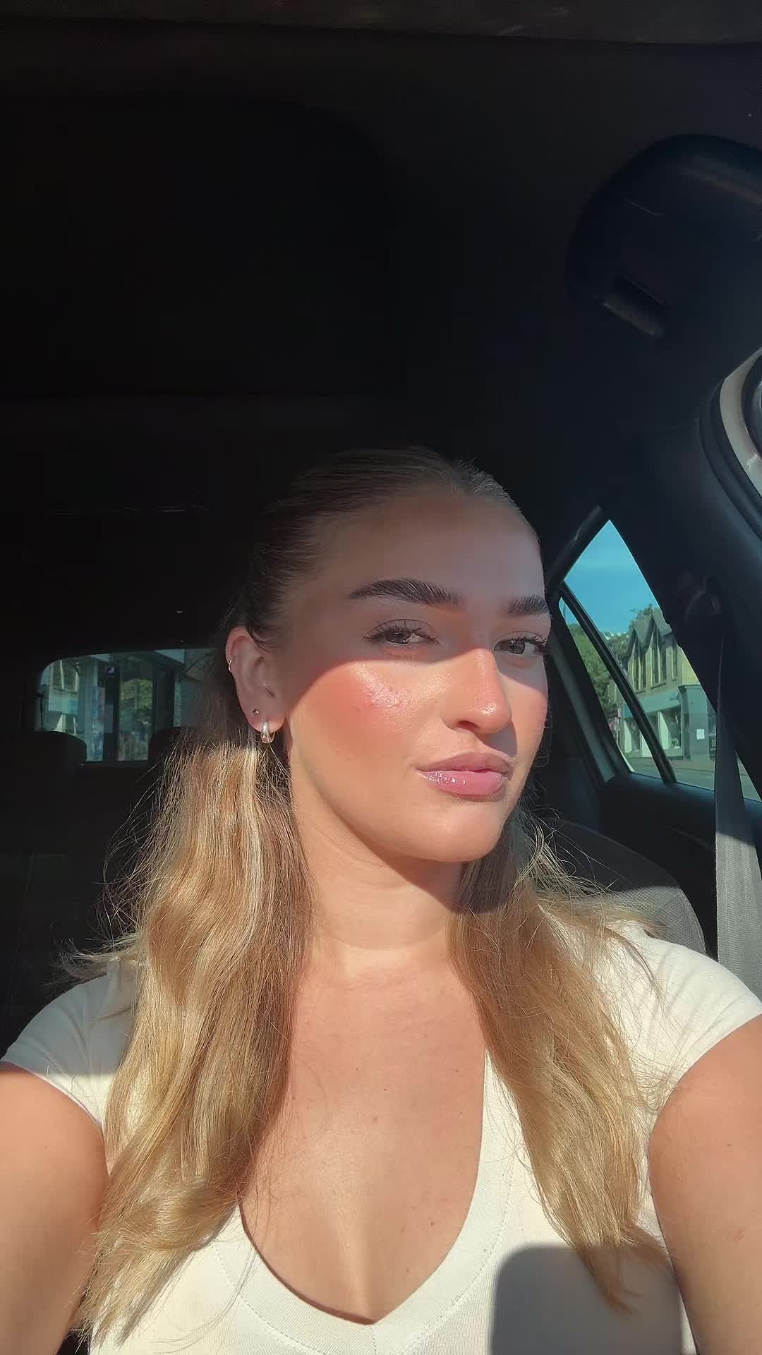 @erintheagent
